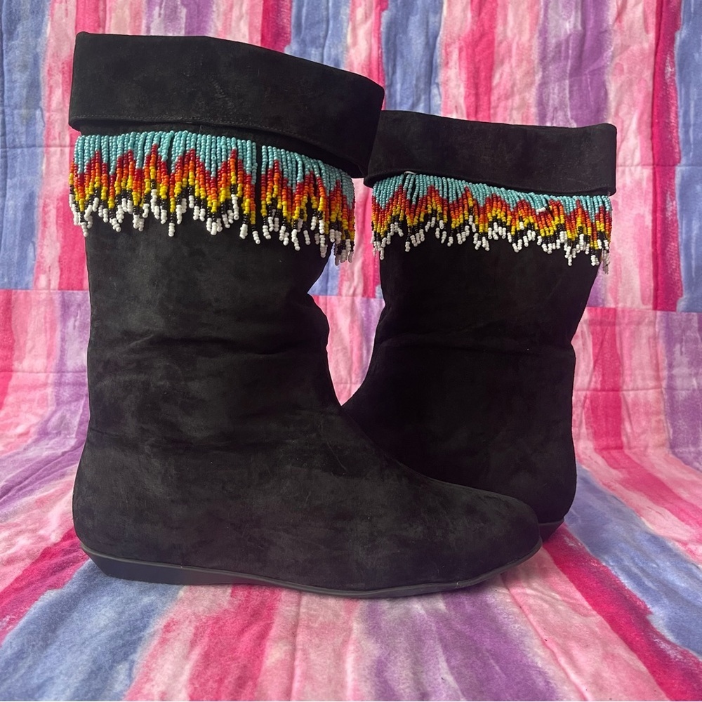 Unbranded Black leather Women's Boots with Beaded Trim size 9 new without tags - Picture 2 of 6